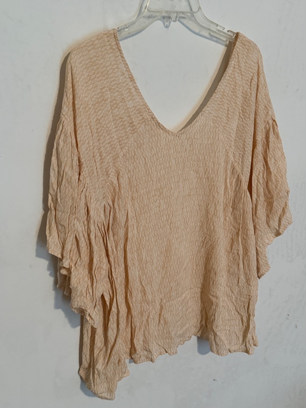Millibon Blush V-Neck Textured Tunic - Picture 4 of 4